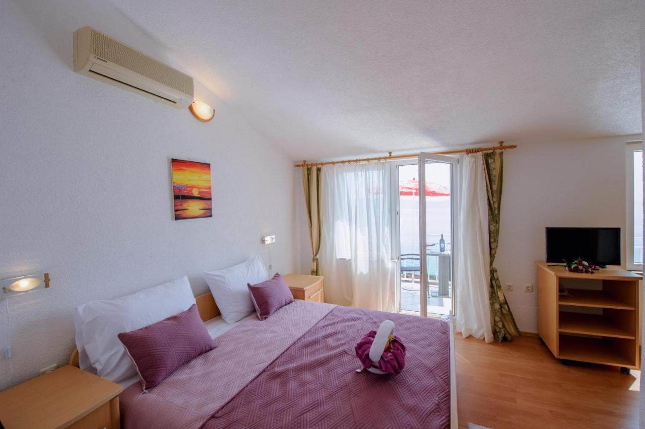 Pension Maric Rooms Brist Bagian luar foto