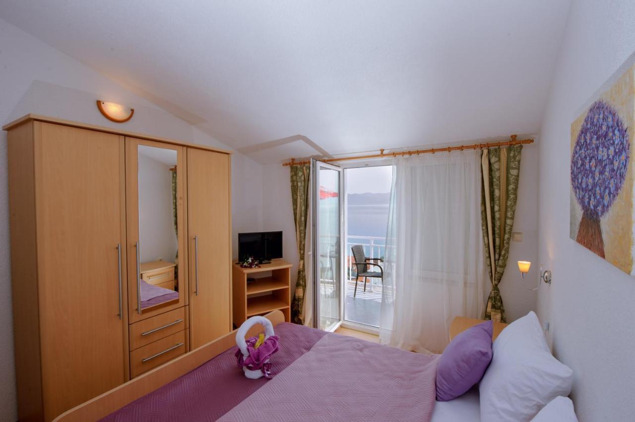 Pension Maric Rooms Brist Bagian luar foto
