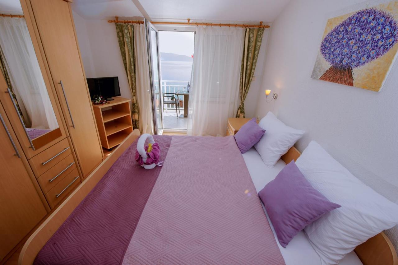 Pension Maric Rooms Brist Bagian luar foto